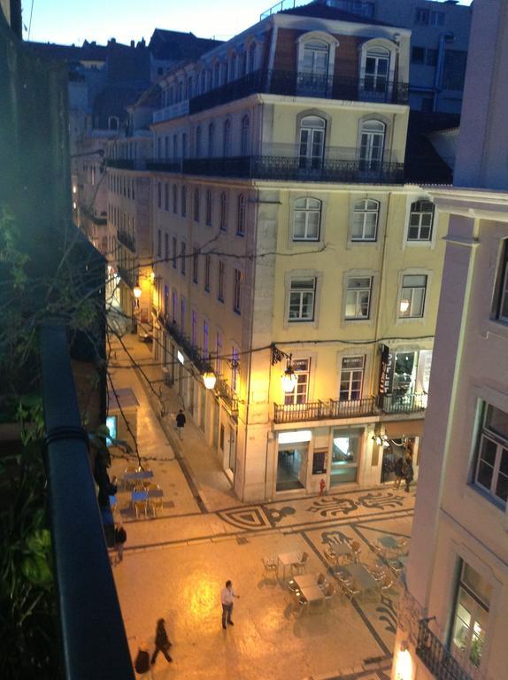 New Aljubarrota Guest House Lisbon Bagian luar foto