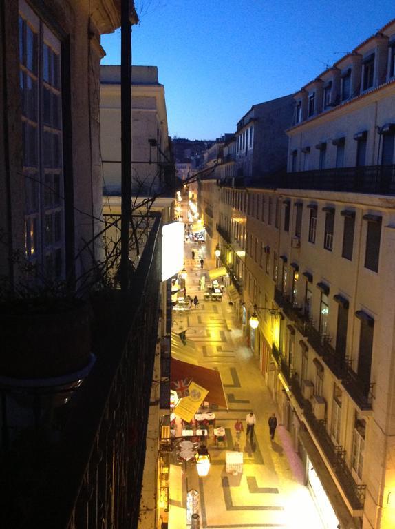 New Aljubarrota Guest House Lisbon Bagian luar foto