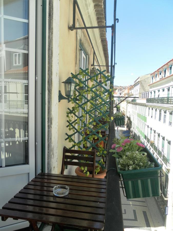 New Aljubarrota Guest House Lisbon Bagian luar foto