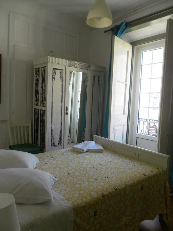 New Aljubarrota Guest House Lisbon Bagian luar foto