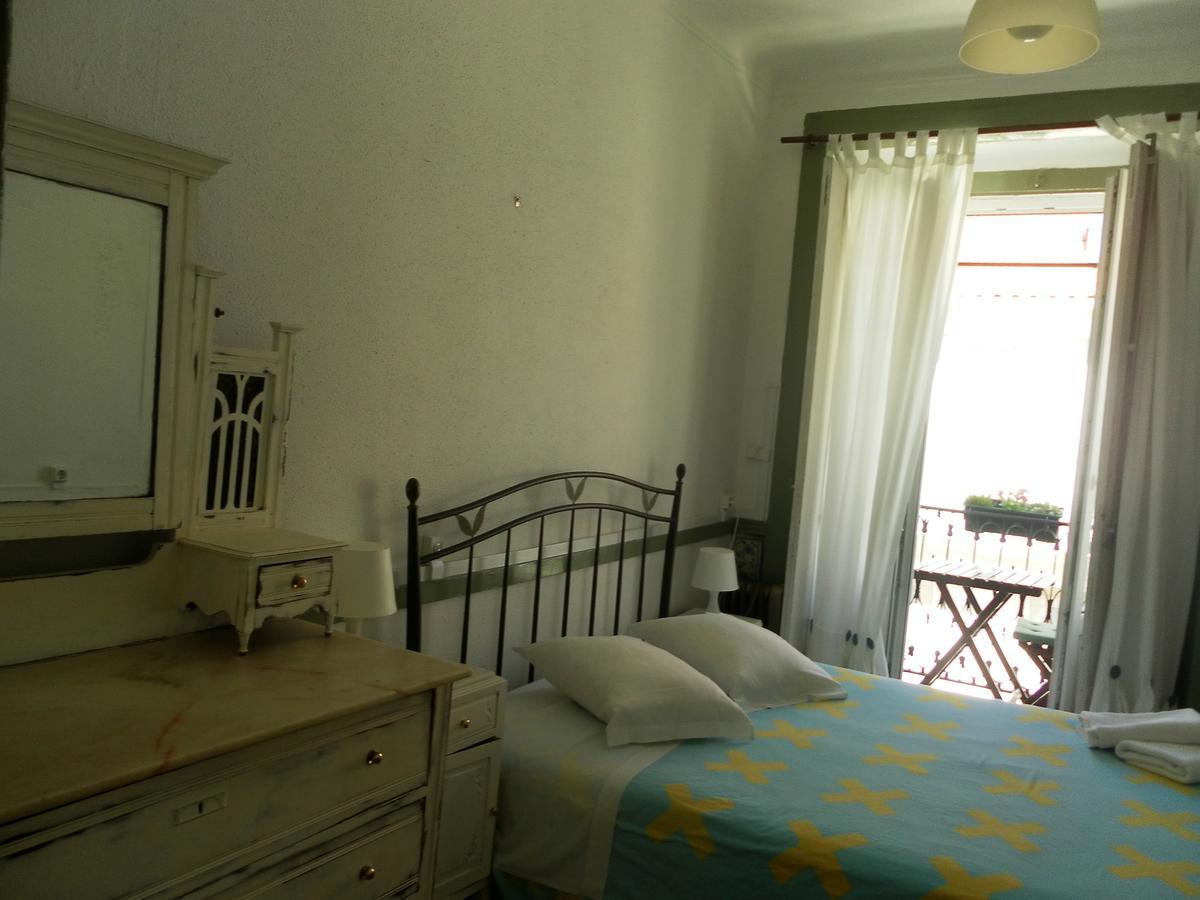 New Aljubarrota Guest House Lisbon Bagian luar foto