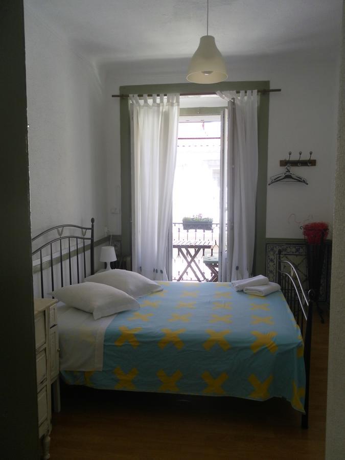 New Aljubarrota Guest House Lisbon Bagian luar foto
