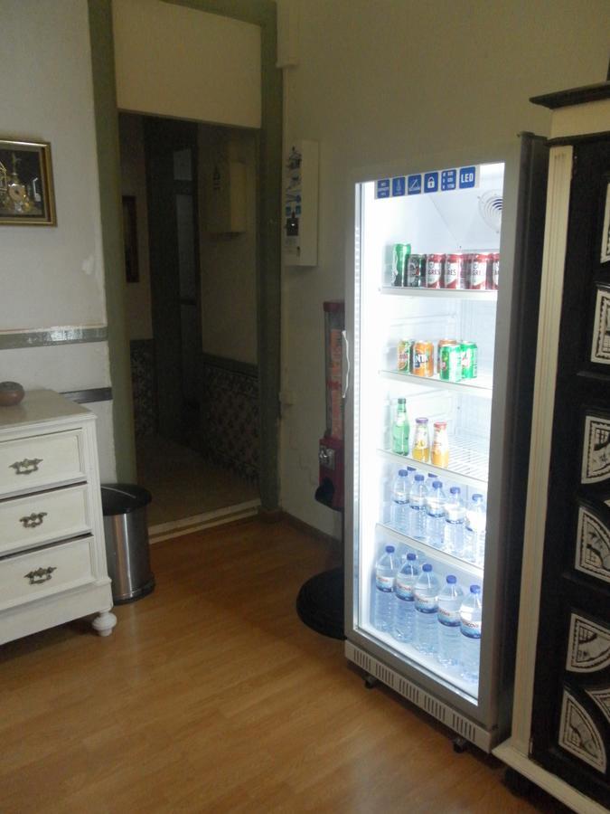 New Aljubarrota Guest House Lisbon Bagian luar foto