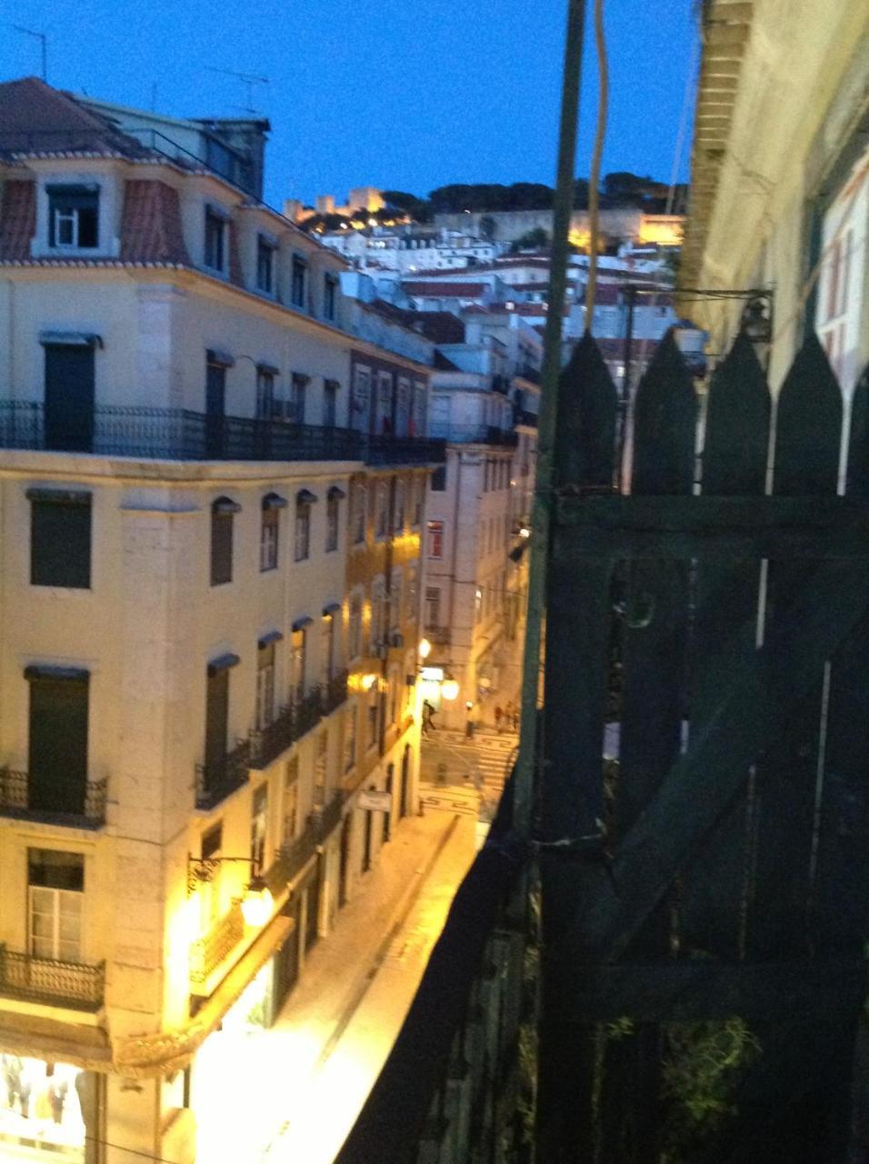New Aljubarrota Guest House Lisbon Bagian luar foto